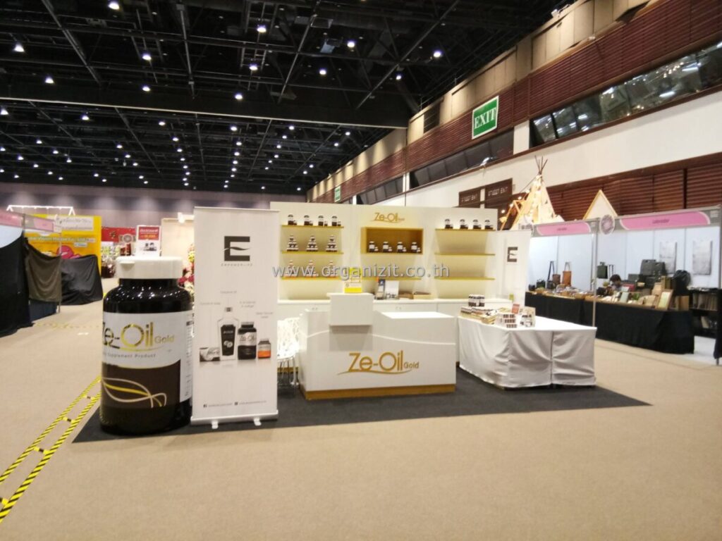 ทำบูธ ผลิตบูธ Ze-oil